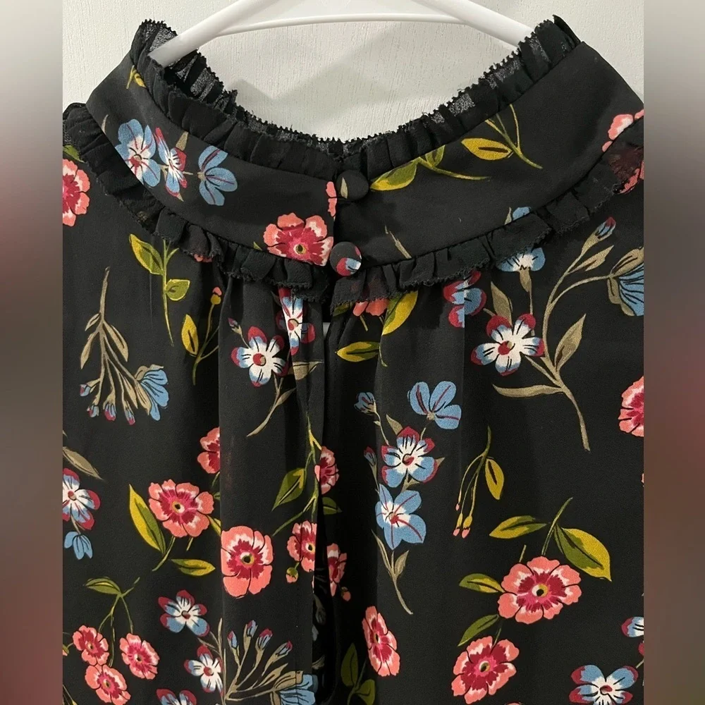 Kate Spade New York Meadow Lace Trim Top, size large
